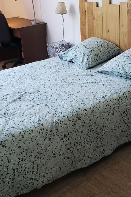 Chez Samb Villa Lussac-les-Châteaux Eksteriør billede