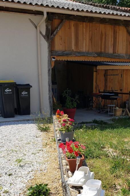 Chez Samb Villa Lussac-les-Châteaux Eksteriør billede
